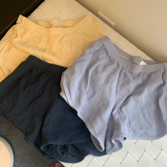 Brandy Melville Pants - 3 NEW pairs of brandy melville shorts